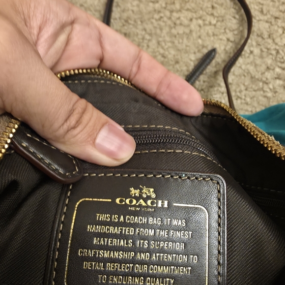 Coach - Picture 5 of 6